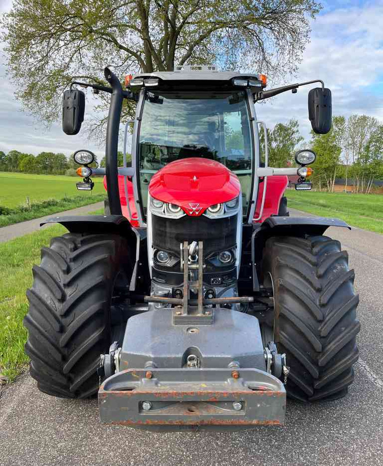 Massey Ferguson 6S.165 Dyna-6 Efficient - Трактор: фото 3 Massey Ferguson 6S.165 Dyna-6 Efficient - Трактор: фото 3