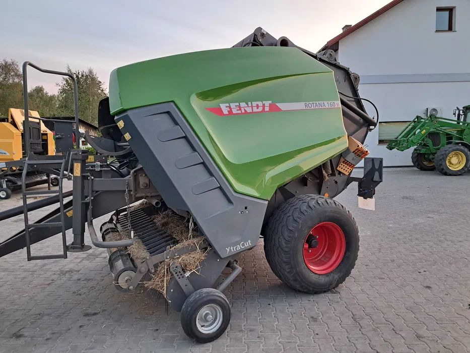 Fendt ROTANA 160V XtraCut - Пресс-подборщик рулонный: фото 4 Fendt ROTANA 160V XtraCut - Пресс-подборщик рулонный: фото 4