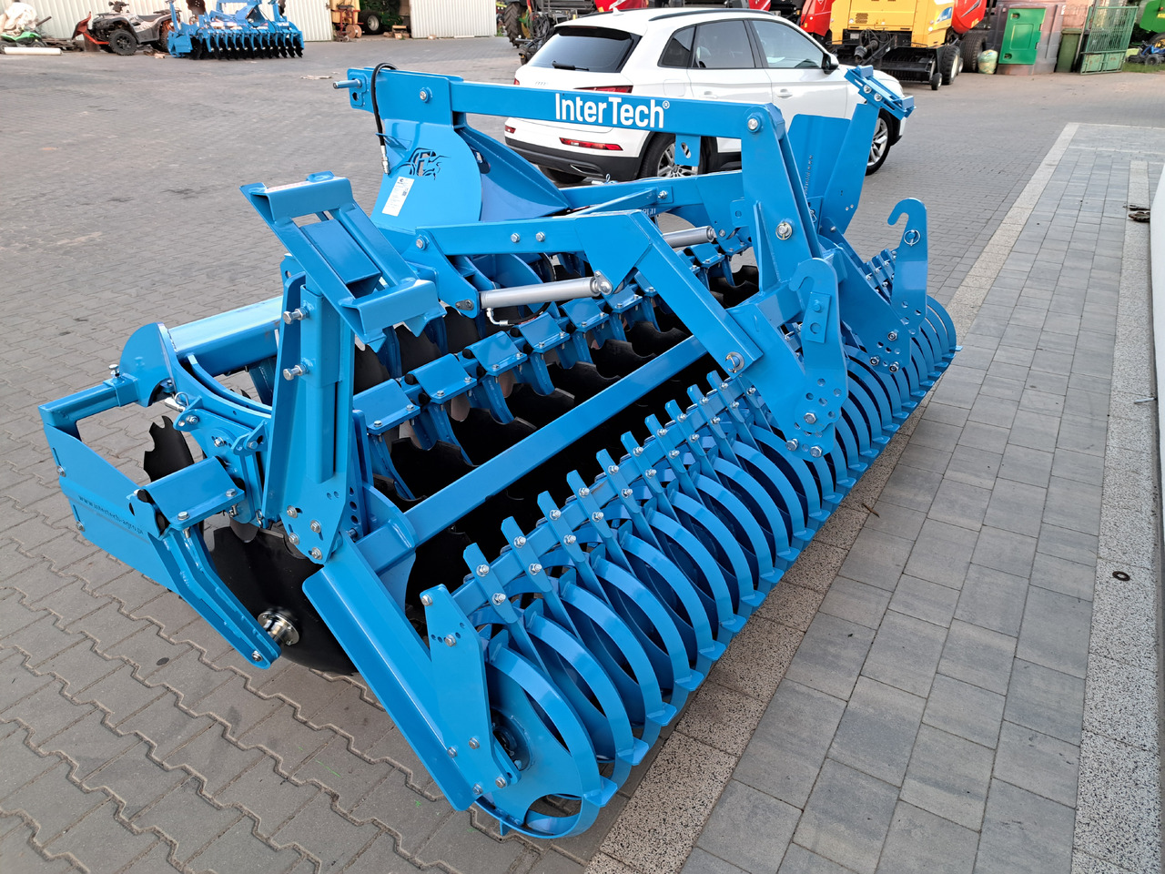 INTER-TECH 3.0m - Дисковая борона: фото 3 INTER-TECH 3.0m - Дисковая борона: фото 3