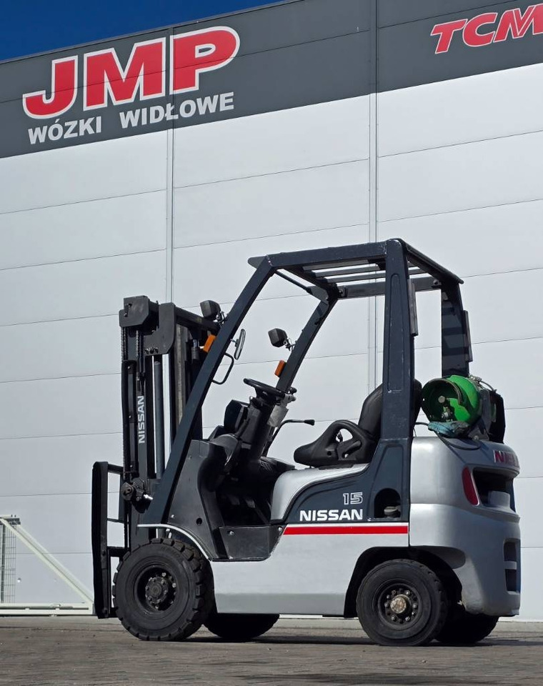 Nissan L01A15 - Газовый погрузчик: фото 1 Nissan L01A15 - Газовый погрузчик: фото 1