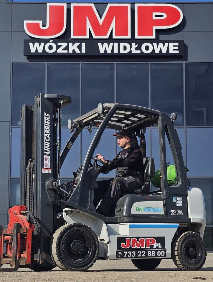 UniCarriers U1D2A25LQ DX25 LPG - Газовый погрузчик: фото 2 UniCarriers U1D2A25LQ DX25 LPG - Газовый погрузчик: фото 2