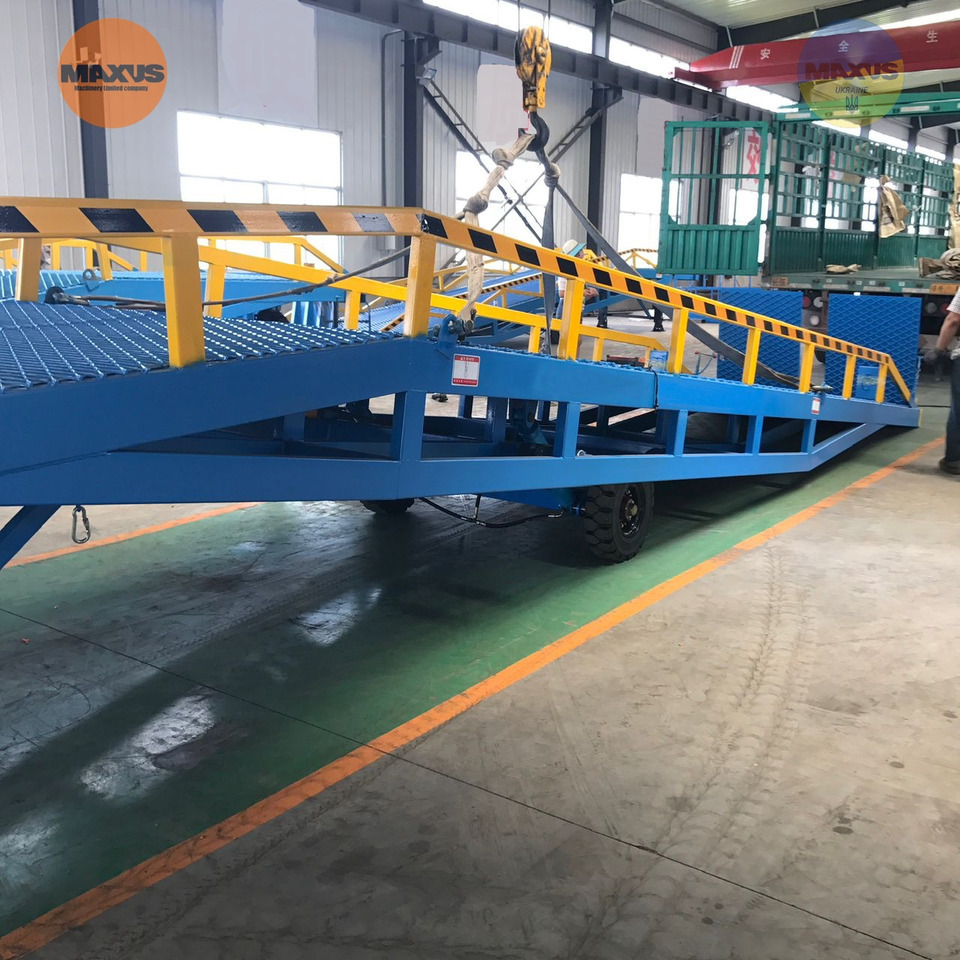 Новый Погрузочная рампа maxus NEW mobile loading ramp with a capacity of 10 tons: фото 1