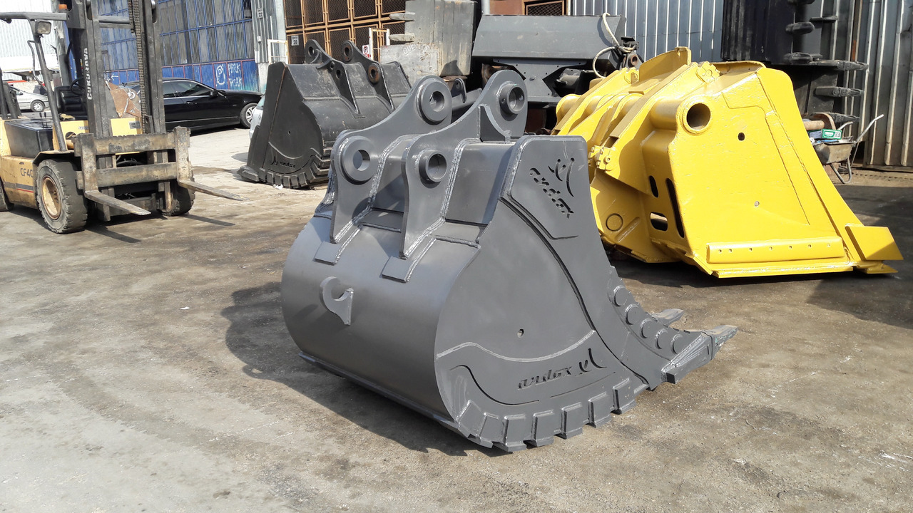 KOMATSU - Ковш для экскаватора для Строительной техники: фото 1 KOMATSU - Ковш для экскаватора для Строительной техники: фото 1