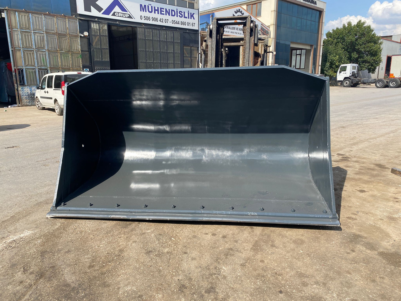 Volvo - Ковш для погрузчика для Строительной техники: фото 3 Volvo - Ковш для погрузчика для Строительной техники: фото 3