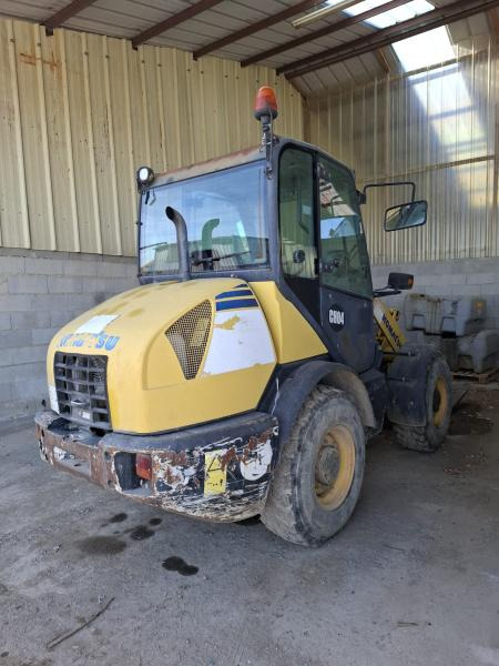 Komatsu WA70-5 - Колёсный погрузчик: фото 1 Komatsu WA70-5 - Колёсный погрузчик: фото 1