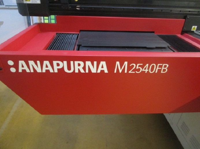 FLACHBETT-UV-GROSSFORMATDRUCKER AGFA ANAPURNA M2540 FB - Цифровая печатная машина: фото 3 FLACHBETT-UV-GROSSFORMATDRUCKER AGFA ANAPURNA M2540 FB - Цифровая печатная машина: фото 3