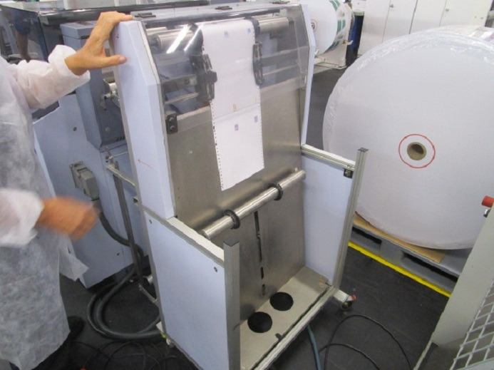 VAN DEN BERGH FOIL-WIZARD (Heissfolienprägung) INKL. ROLLENABWICKLER HUNKELER - Печатное оборудование: фото 5 VAN DEN BERGH FOIL-WIZARD (Heissfolienprägung) INKL. ROLLENABWICKLER HUNKELER - Печатное оборудование: фото 5