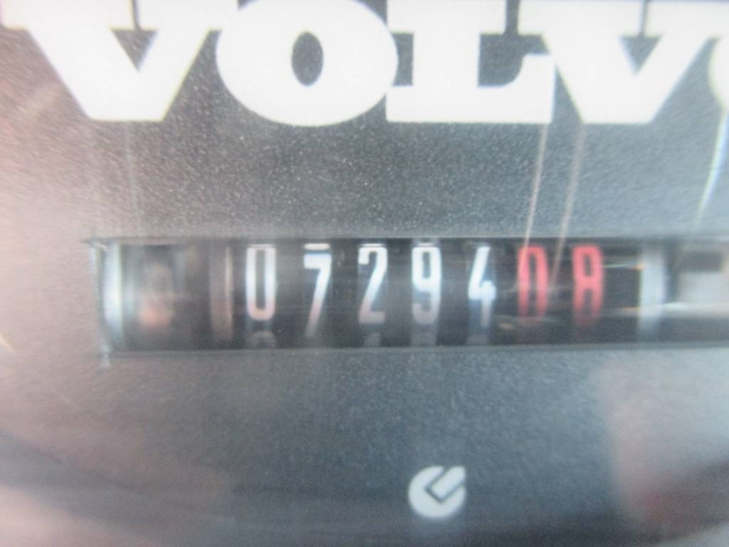 Колёсный погрузчик Volvo L 25 F: фото 13