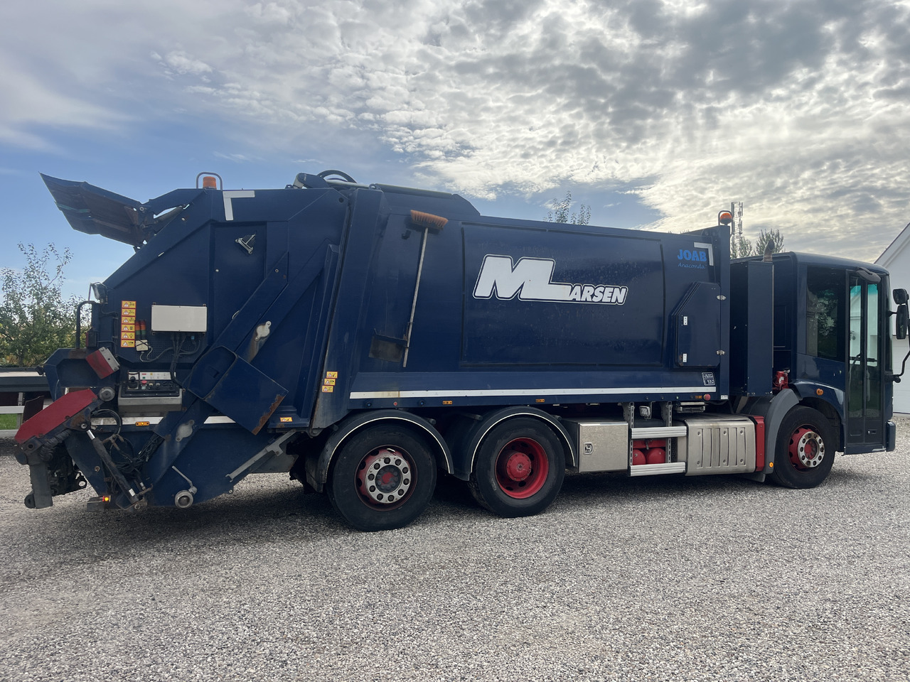 MERCEDES-BENZ Econic 2630 2 camber - Мусоровоз: фото 2 MERCEDES-BENZ Econic 2630 2 camber - Мусоровоз: фото 2