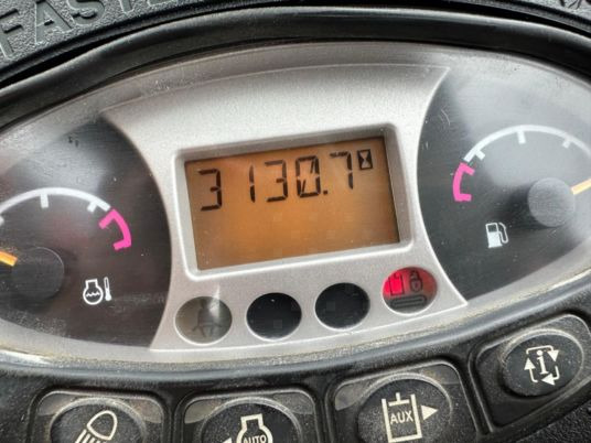 Мини-экскаватор Bobcat E26 Canopy à 18500 € HT: фото 8