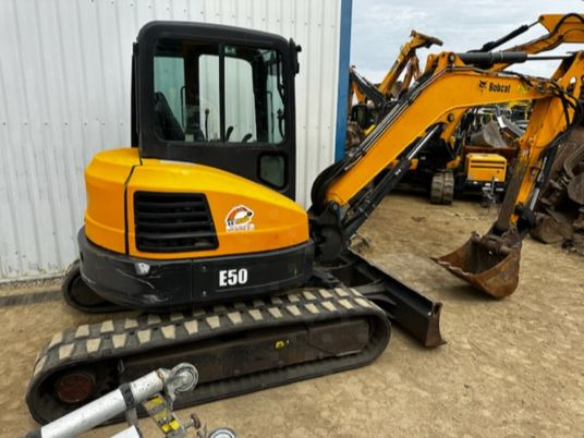 Bobcat E50 - Мини-экскаватор: фото 5 Bobcat E50 - Мини-экскаватор: фото 5