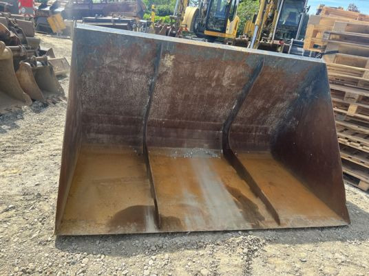 Merlo P60.10 - Ковш для погрузчика: фото 3 Merlo P60.10 - Ковш для погрузчика: фото 3