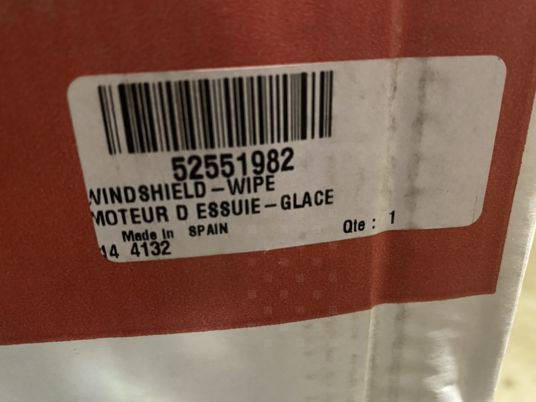 Moteur d’essuie-glace manitou - Щетка стеклоочистителя для Погрузочно-разгрузочной техники: фото 3 Moteur d’essuie-glace manitou - Щетка стеклоочистителя для Погрузочно-разгрузочной техники: фото 3