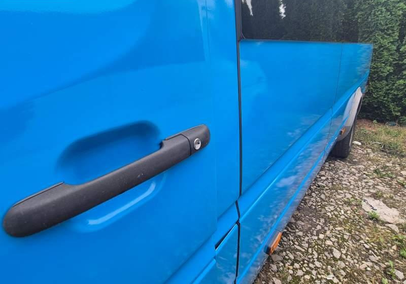 Mercedes-Benz Sprinter 413 CDI 20+6 - Микроавтобус, Пассажирский фургон: фото 4 Mercedes-Benz Sprinter 413 CDI 20+6 - Микроавтобус, Пассажирский фургон: фото 4