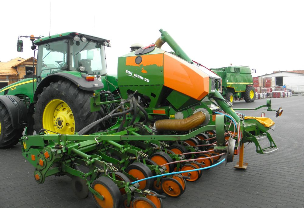 Amazone EDX 6000-2C Xpress 8 rzedowy, Nie Malowany, Stan Bardzo Dobry - Сеялка: фото 4 Amazone EDX 6000-2C Xpress 8 rzedowy, Nie Malowany, Stan Bardzo Dobry - Сеялка: фото 4