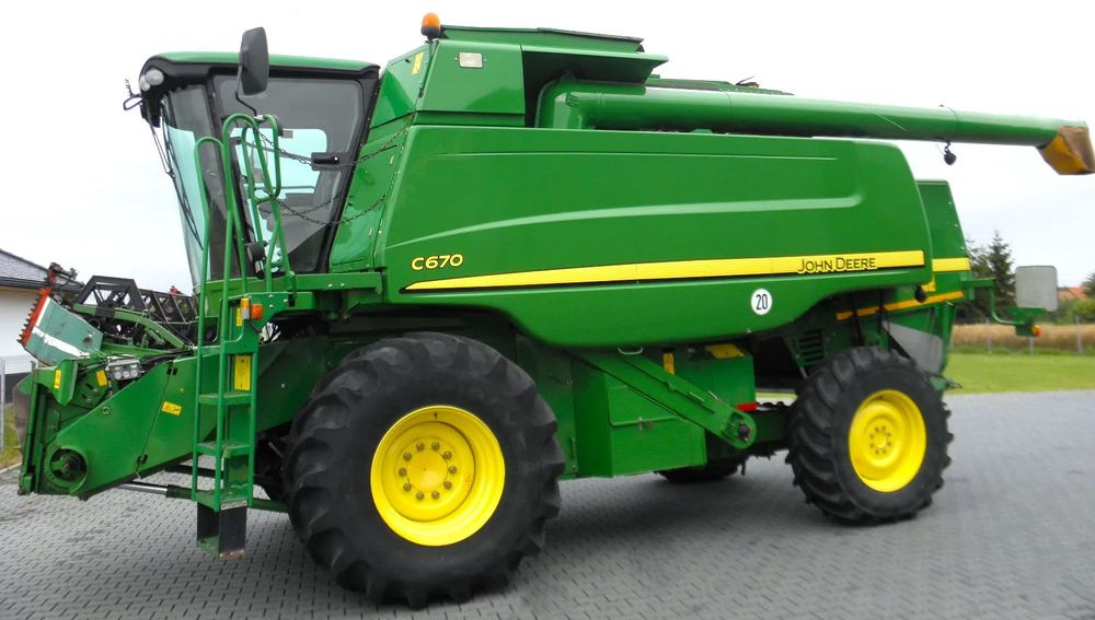 John Deere C 670 2008 Rok, heder 7,6m, 1900 mtg, Nie Malowany, Stan Idealny - Зерноуборочный комбайн: фото 1 John Deere C 670 2008 Rok, heder 7,6m, 1900 mtg, Nie Malowany, Stan Idealny - Зерноуборочный комбайн: фото 1