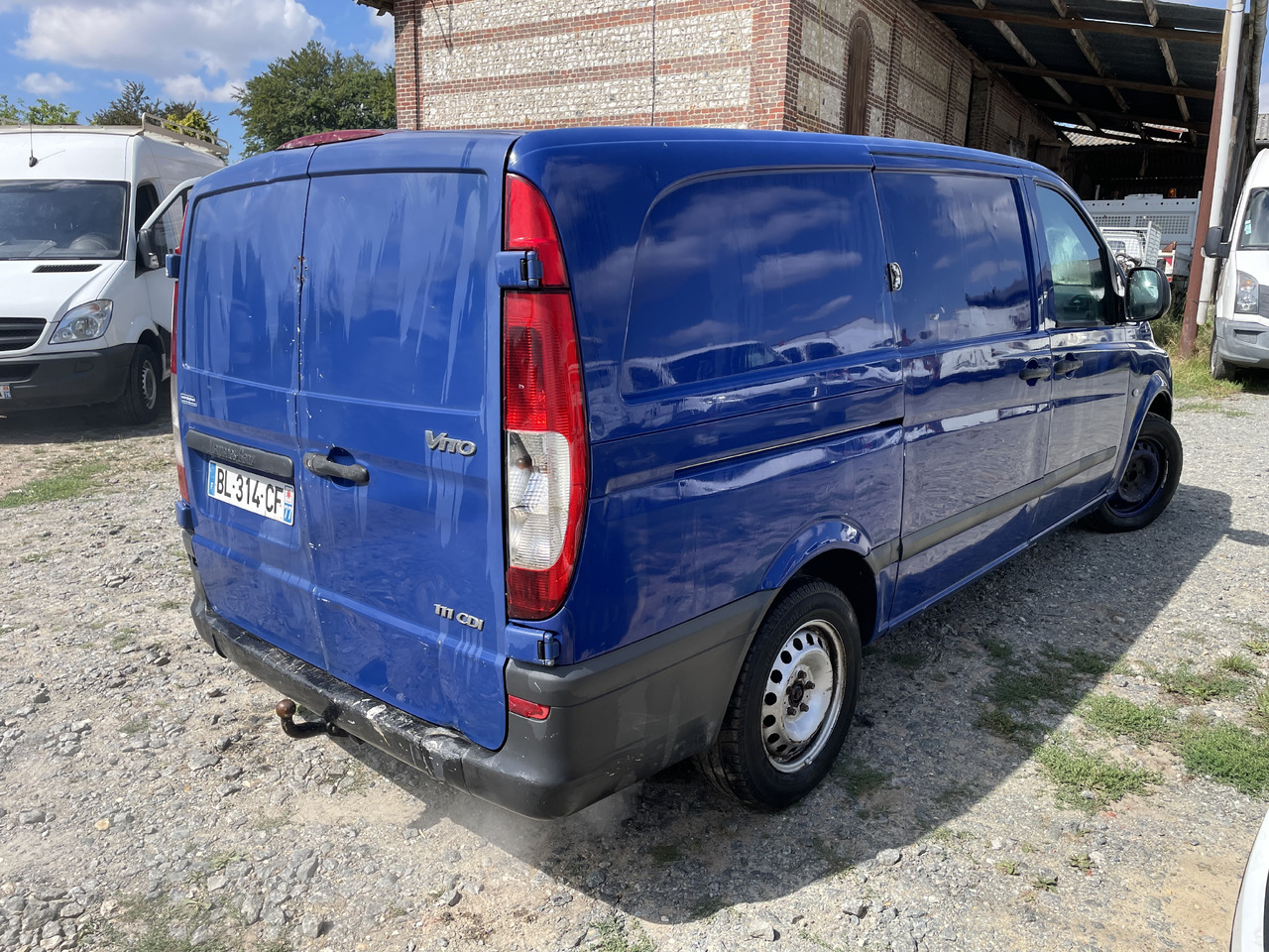 Mercedes Vito 111 cdi long - Цельнометаллический фургон: фото 3 Mercedes Vito 111 cdi long - Цельнометаллический фургон: фото 3