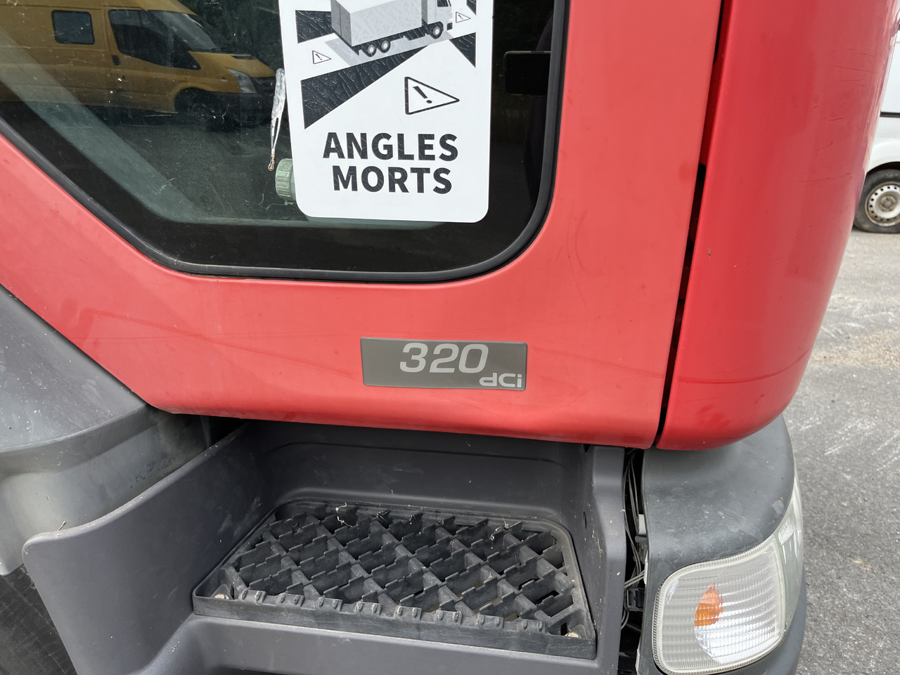 RENAULT Premium 320dci 6x2 plsc - Тентованный грузовик: фото 4 RENAULT Premium 320dci 6x2 plsc - Тентованный грузовик: фото 4