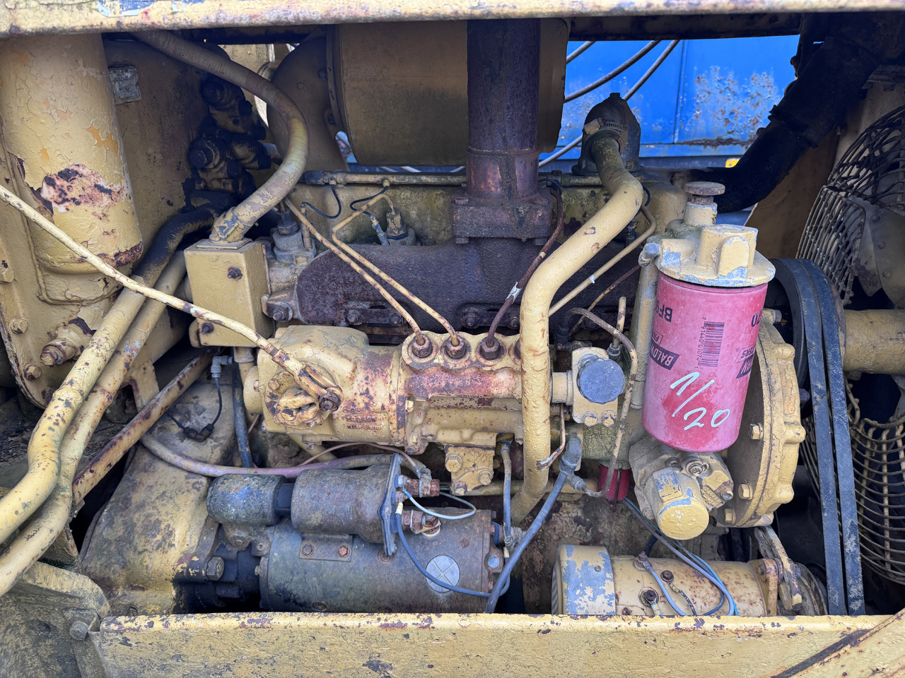 CATERPILLAR D 4 B - Трубоукладчик: фото 3 CATERPILLAR D 4 B - Трубоукладчик: фото 3