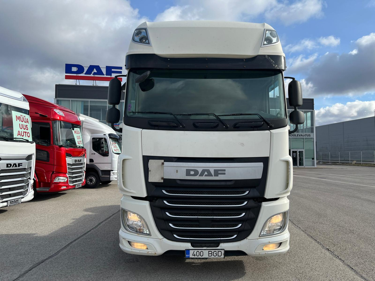 DAF XF460FT Manual - Тягач: фото 2 DAF XF460FT Manual - Тягач: фото 2
