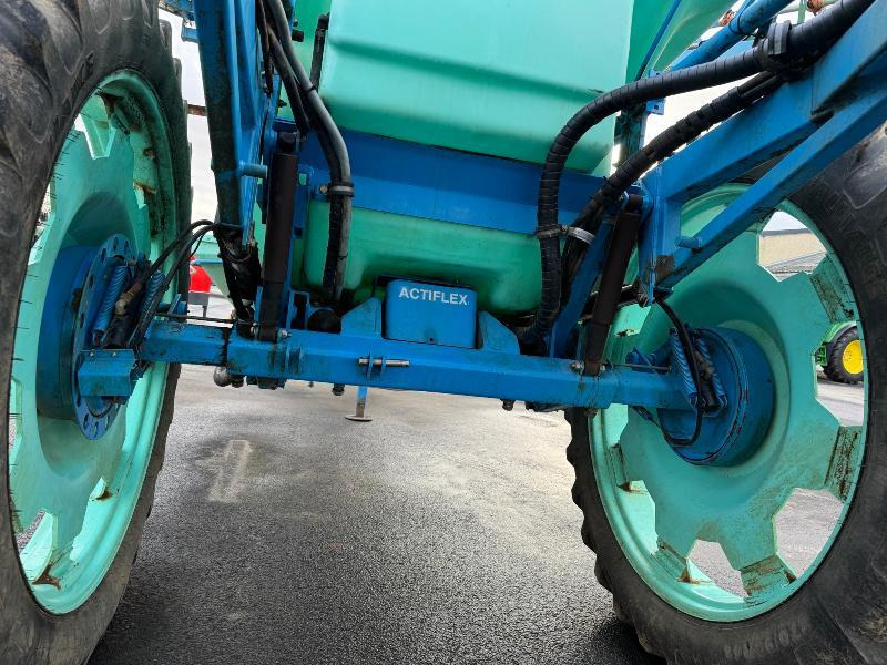 BERTHOUD MAJOR 32 - Прицепной опрыскиватель: фото 4 BERTHOUD MAJOR 32 - Прицепной опрыскиватель: фото 4