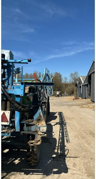 BERTHOUD MAJOR 32 - Прицепной опрыскиватель: фото 3 BERTHOUD MAJOR 32 - Прицепной опрыскиватель: фото 3