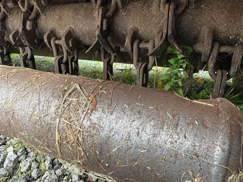 CARROY GIRAUDON 1,2M - Косилка-измельчитель/ Мульчер: фото 4 CARROY GIRAUDON 1,2M - Косилка-измельчитель/ Мульчер: фото 4