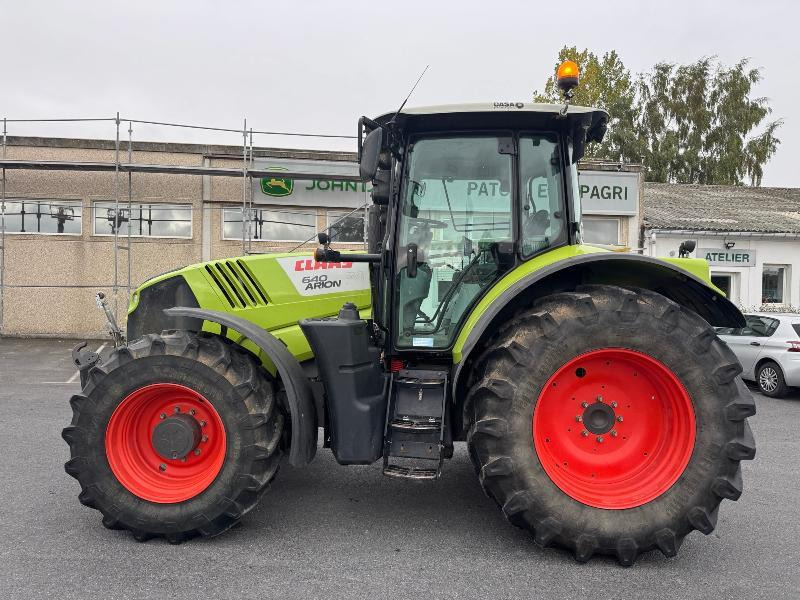 CLAAS ARION 640 CIS - Трактор: фото 2 CLAAS ARION 640 CIS - Трактор: фото 2