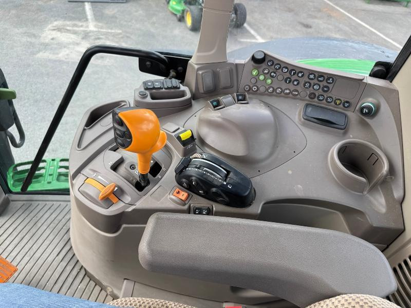 Трактор JOHN DEERE 6155M: фото 11