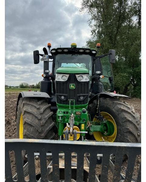 JOHN DEERE 6R250 - Трактор: фото 3 JOHN DEERE 6R250 - Трактор: фото 3