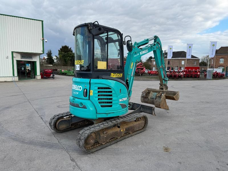 KOBELCO SK 25 SR-6E - Мини-экскаватор: фото 4 KOBELCO SK 25 SR-6E - Мини-экскаватор: фото 4