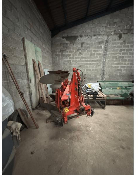 KUHN MASTER 100 - Плуг: фото 4 KUHN MASTER 100 - Плуг: фото 4