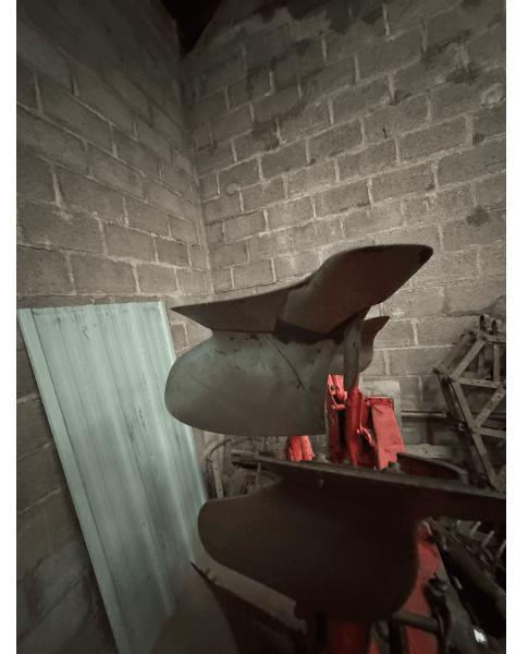 KUHN MASTER 100 - Плуг: фото 2 KUHN MASTER 100 - Плуг: фото 2