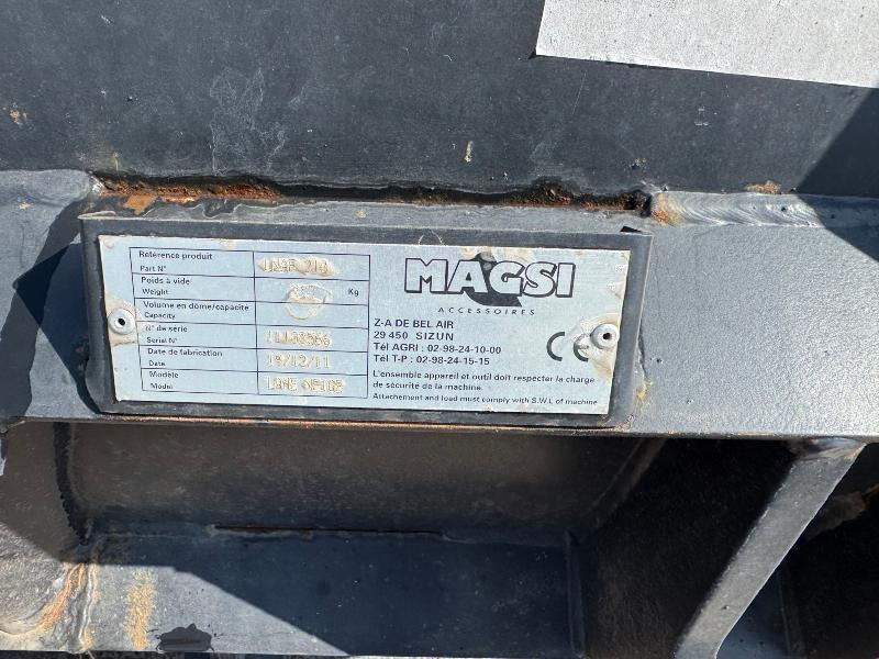 MAGSI LNAF 210 - Отвал для снега: фото 3 MAGSI LNAF 210 - Отвал для снега: фото 3