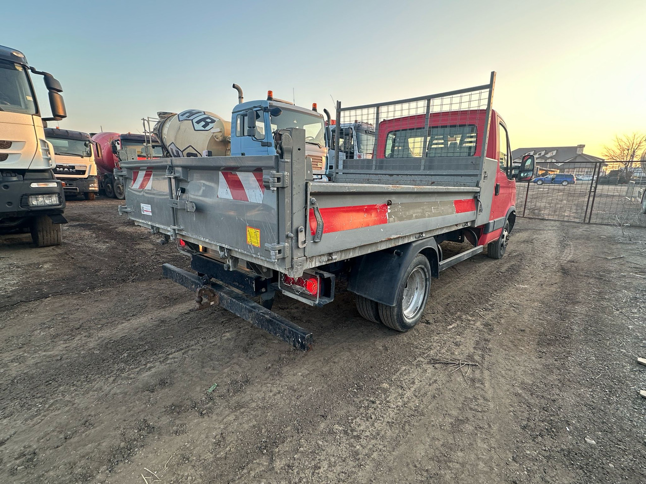 Iveco Daily Van - Малотоннажный самосвал: фото 5 Iveco Daily Van - Малотоннажный самосвал: фото 5