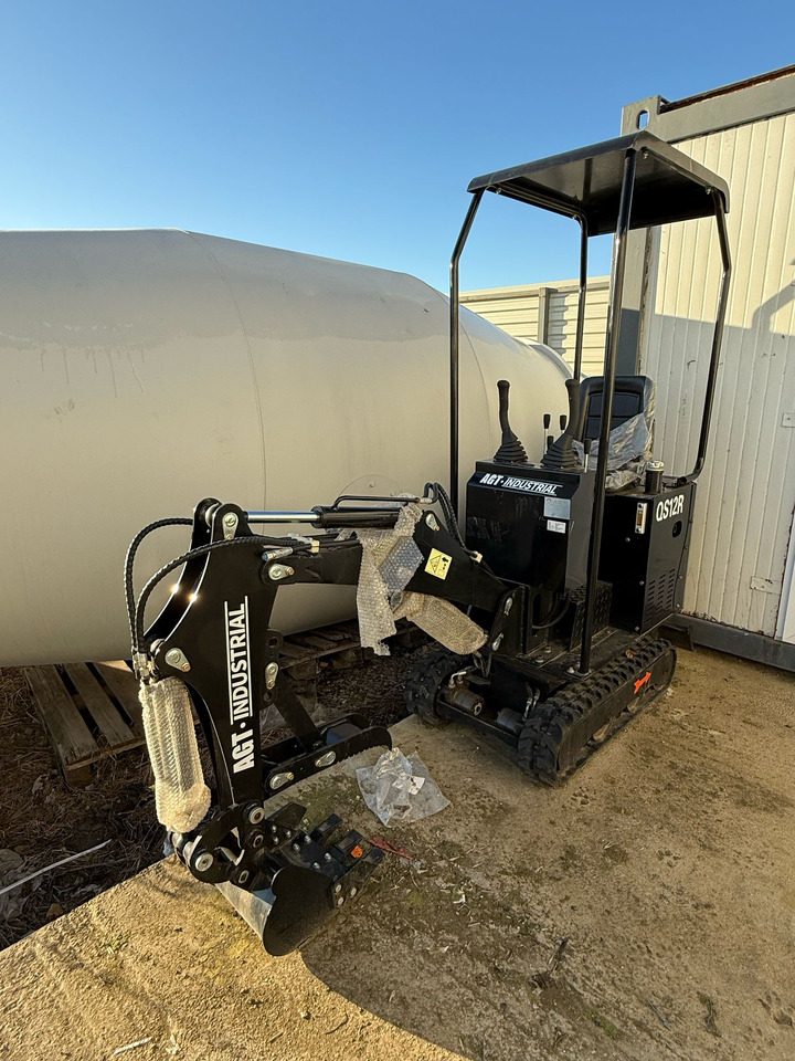 MINIEXCAVATOR JPC H10 - Мини-экскаватор: фото 2 MINIEXCAVATOR JPC H10 - Мини-экскаватор: фото 2