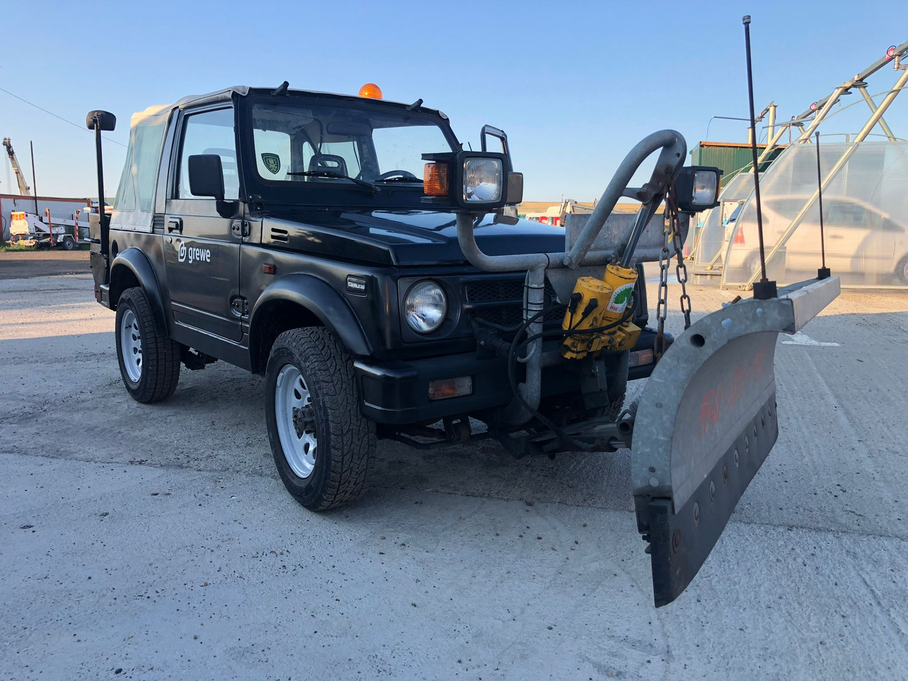 SUZUKI SAMURAI - Внедорожник: фото 1 SUZUKI SAMURAI - Внедорожник: фото 1