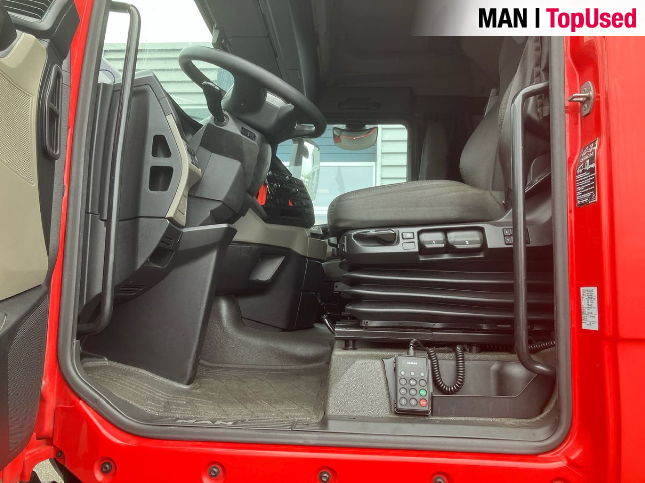 MAN TGX 26.470 6x2/2 BL SA "Retarder / 700 l Tank" ZV - Тягач: фото 5 MAN TGX 26.470 6x2/2 BL SA "Retarder / 700 l Tank" ZV - Тягач: фото 5