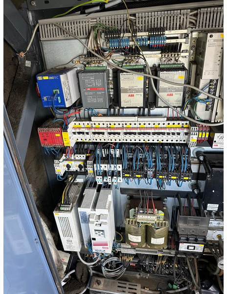 Liebherr 154EC-H6 - Башенный кран: фото 3 Liebherr 154EC-H6 - Башенный кран: фото 3