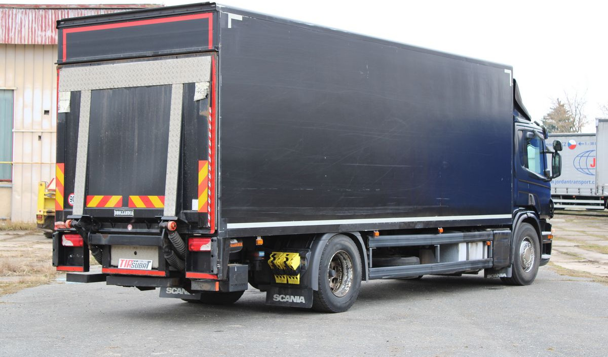 Scania P230 - Грузовик с закрытым кузовом: фото 3 Scania P230 - Грузовик с закрытым кузовом: фото 3