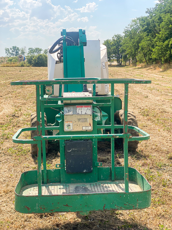 HAULOTTE HA 12 PX - Коленчатый подъемник: фото 4 HAULOTTE HA 12 PX - Коленчатый подъемник: фото 4