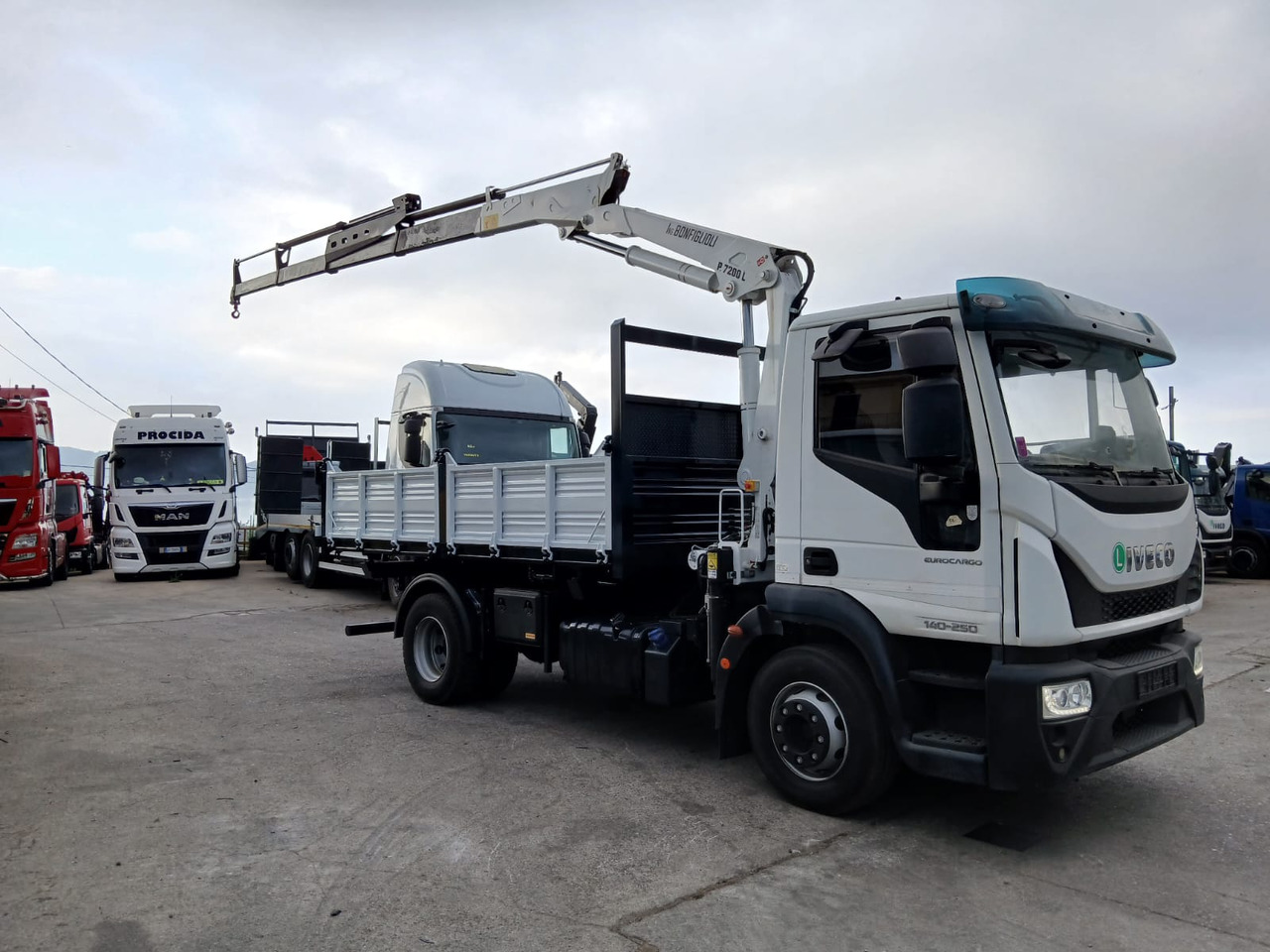 IVECO EUROCARGO 140-250 в лизинг IVECO EUROCARGO 140-250: фото 36 IVECO EUROCARGO 140-250 в лизинг IVECO EUROCARGO 140-250: фото 36