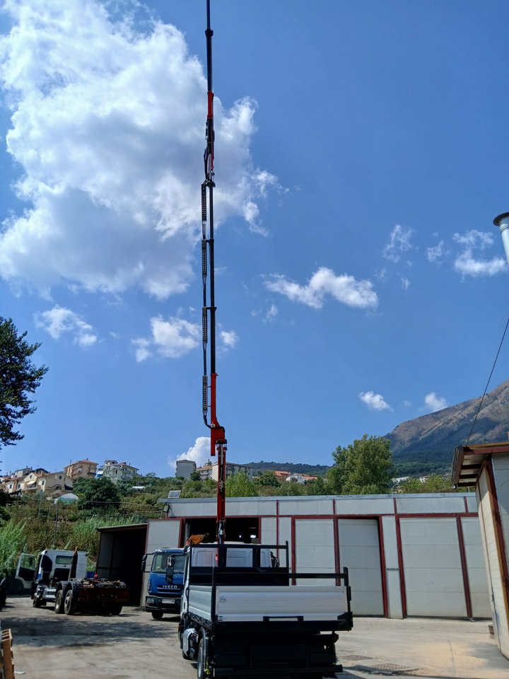 IVECO EUROCARGO 80-210 - Автоманипулятор, Самосвал: фото 4 IVECO EUROCARGO 80-210 - Автоманипулятор, Самосвал: фото 4