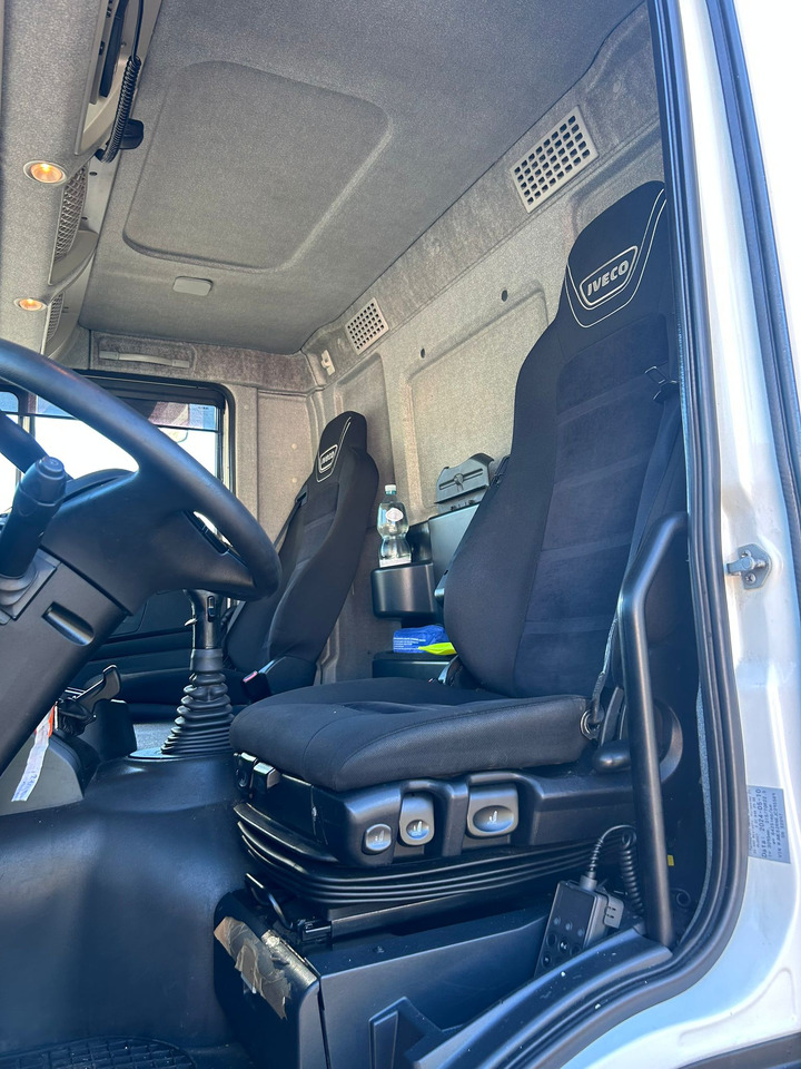 Грузовик-шасси IVECO STRALIS AD 260S31 XP: фото 17 Грузовик-шасси IVECO STRALIS AD 260S31 XP: фото 17