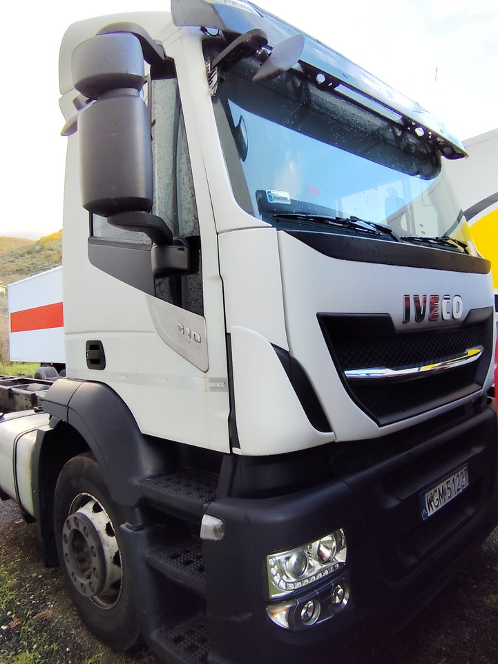 IVECO STRALIS AD 260S31 XP - Грузовик-шасси: фото 1 IVECO STRALIS AD 260S31 XP - Грузовик-шасси: фото 1