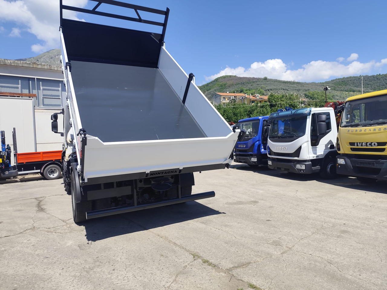 IVECO STRALIS CUBE 190S33 - Автоманипулятор, Самосвал: фото 5 IVECO STRALIS CUBE 190S33 - Автоманипулятор, Самосвал: фото 5