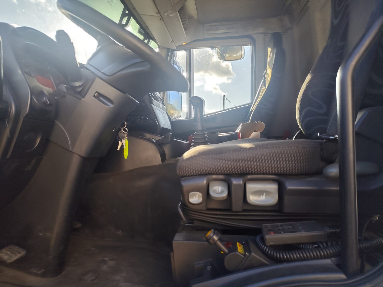 IVECO STRALIS CUBE 260S31 в лизинг IVECO STRALIS CUBE 260S31: фото 30