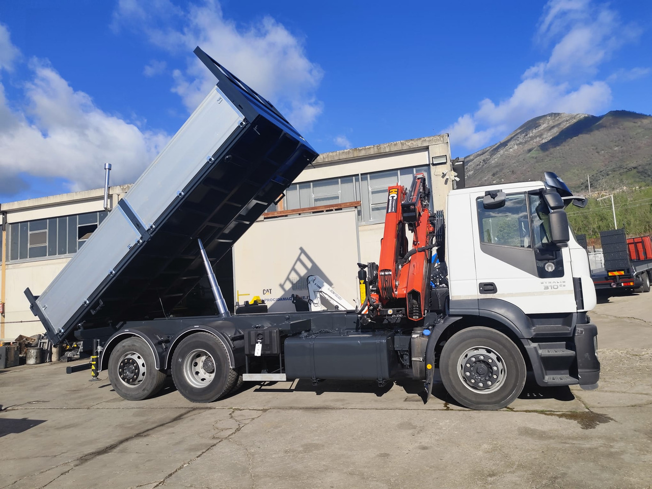 IVECO STRALIS CUBE 260S31 в лизинг IVECO STRALIS CUBE 260S31: фото 9