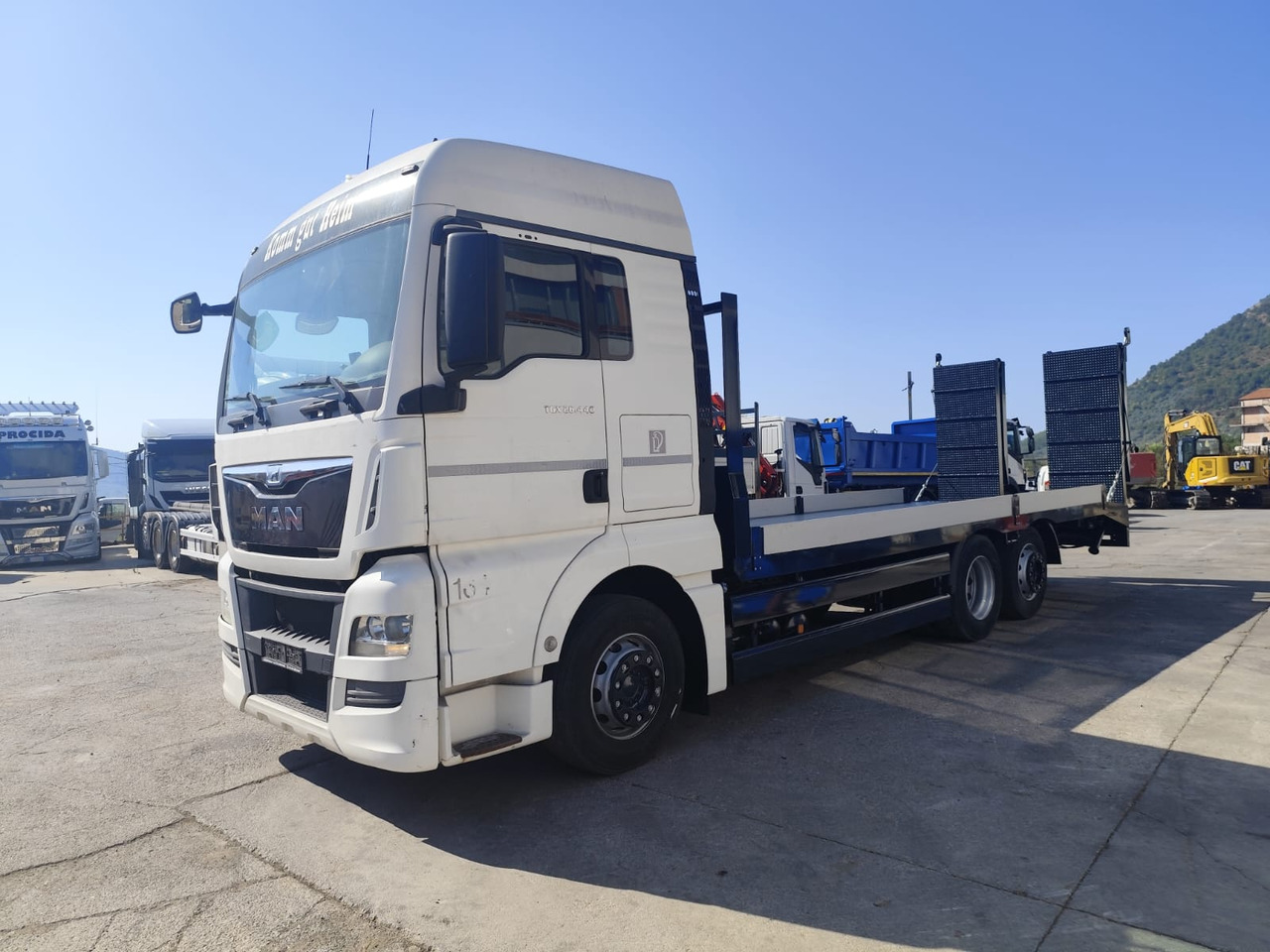 MAN TGX 26.440 - Грузовик бортовой/ Платформа: фото 1 MAN TGX 26.440 - Грузовик бортовой/ Платформа: фото 1