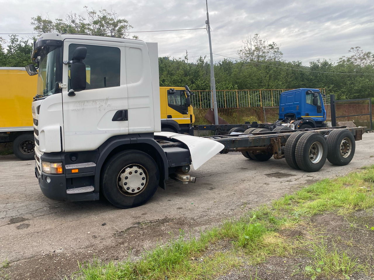 SCANIA G440 - Грузовик-шасси: фото 2 SCANIA G440 - Грузовик-шасси: фото 2